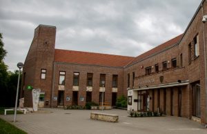 KM-varoshaza
