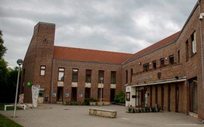 KM-varoshaza